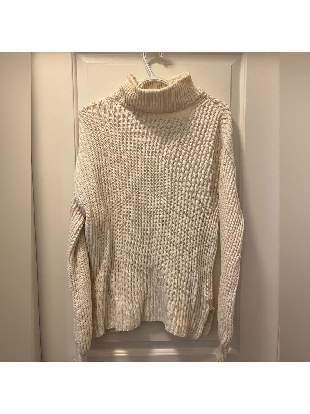*4 for $25* H&M Ribbed turtleneck Long Sleeve